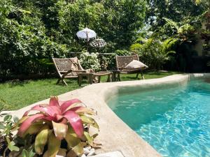 Tropical Villa with exotic pool, Uluwatu Bingin
