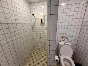 RB9 Olivers House in Kaset