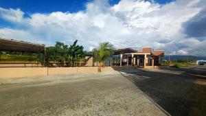 The Simple Farm House with a Roofdeck - Entire house, Santa Rosa, San Juan, LU