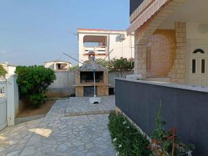 Holiday home in Vir - Insel Vir 27803