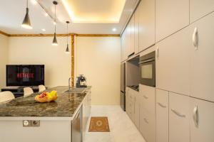 Swarna Mandapa - Luxury 5 Beds & private pool in Uluwatu