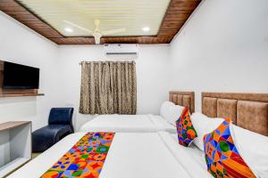 FabHotel Devara Grand