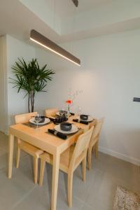 Oceanstone condo in Laguna, 2-BR 90 sqm, BangTao Beach