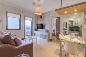 2BR Apartment Majesty W Pool