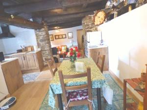 Luna Menguante Casa Luna de La Viliella