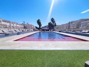 Studio B120, Le Jardin dEden, Village Naturiste, "Couple Only"