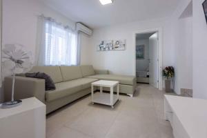 Apartments in Crikvenica 45902