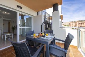 AlmeriaSuite Palm Beach II