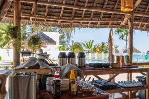 Coconut Breeze Apartments