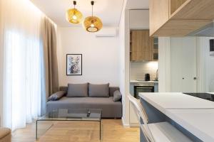 Line Chic Apartments by BiNoBi!
