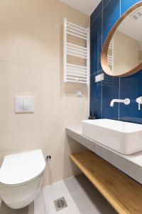 Line Chic Apartments by BiNoBi!