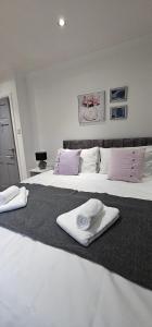 2BR spacious garden flat near Herne Hill station