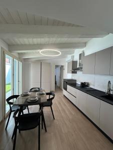 Via Cento, appartamento la maison