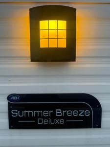 Summer Breeze Deluxe