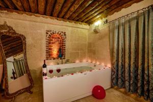 Casia Cave Suites