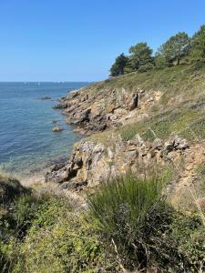 À deux pas de la plage du Fogeo Arzon