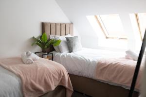 Syster Properties Spacious Glen Meadows, Sleeps 8, Free Parking