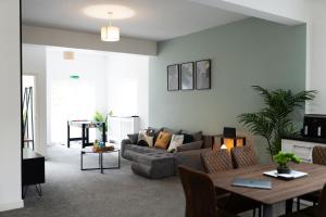 Syster Properties Spacious Glen Meadows Sangha Close