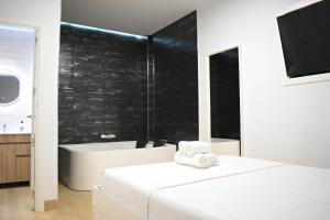 Precioso apartamento de dos dormitorios con jacuzzi privado en Benalmádena