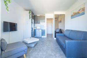 Studio climatisé - Garage privé - Plage à pied - Baie des anges