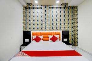 Hotel O One Plus Inn