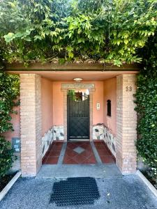 Alloggio Turistico indipendente con giardino