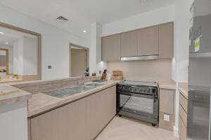 Full Burj & Fountain Views 4BR Top Floor Penthouse