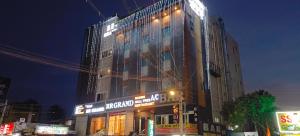 RR Grand Inn