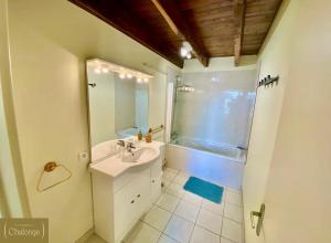 Cottage Cèdres - Maison chaleureuse à la campagne avec jardin