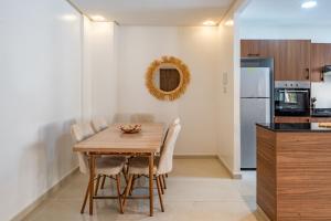 Duplex Luxe - Centre Marrakech - Piscine & Parking Privée