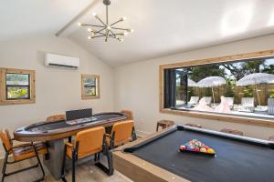 Lux 6br5ba, Htd Pool, Hot Tub, Game Rm Sleeps 22