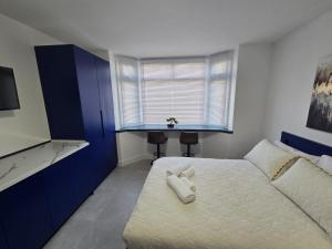 Comfortable at Albions House