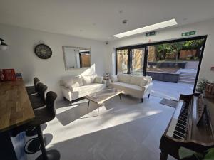 Comfortable at Albions House