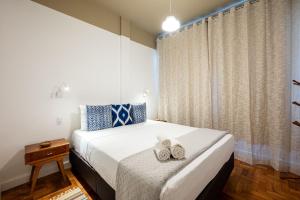 Na quadra da praia de Copacabana