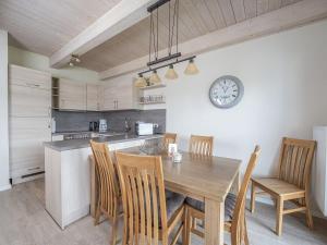 Küstennebel 16 - Modernes Nordseehaus mit Garten, Sauna und Kamin