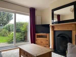 Cosy 3-bed Terrace Home, Nantwich