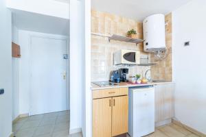 Basic Comfort Apartment Karina 16º 0102