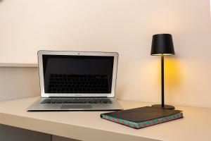 Royal Garden apartment with Private Parking