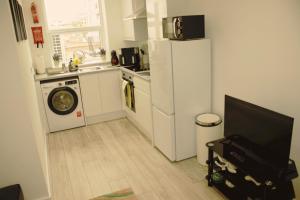Spacious 2-Bed Apartment