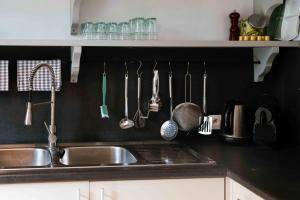 Le Paddock by Ernesst