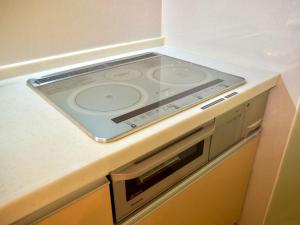 Grand Opening Sale!!! 関西空港近く-JR日根野駅前-貸切一軒家 Entire House Near Kansai Airport-The Palm Guest House