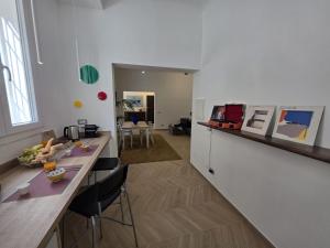 MWC - Modena via Ganaceto 100