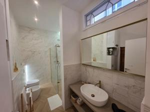 MWC - Modena via Ganaceto 100