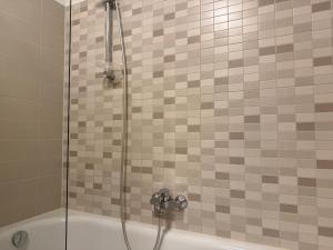 2BR, balcony, central, danube, U6 & S-Bahn - BRN 39