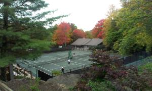 Unique Cabin Rental with Stunning Panoramic Views in Beech Mountain