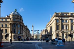 For Students Only - Metrovick House in Newcastle