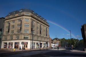 For Students Only - Metrovick House in Newcastle