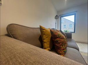 JVL Nice Cosy 1BR Flat Purley, London