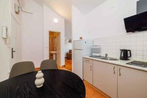 Apartment in Crikvenica 54279