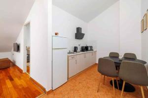 Apartment in Crikvenica 54279